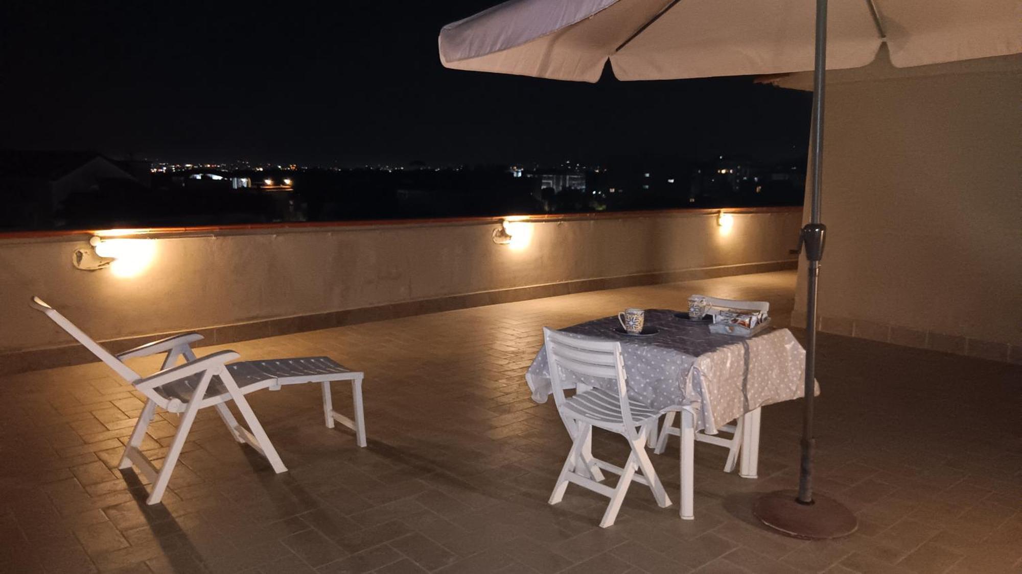 Il Rifugio Degli Artisti Apartment Napoli Bagian luar foto